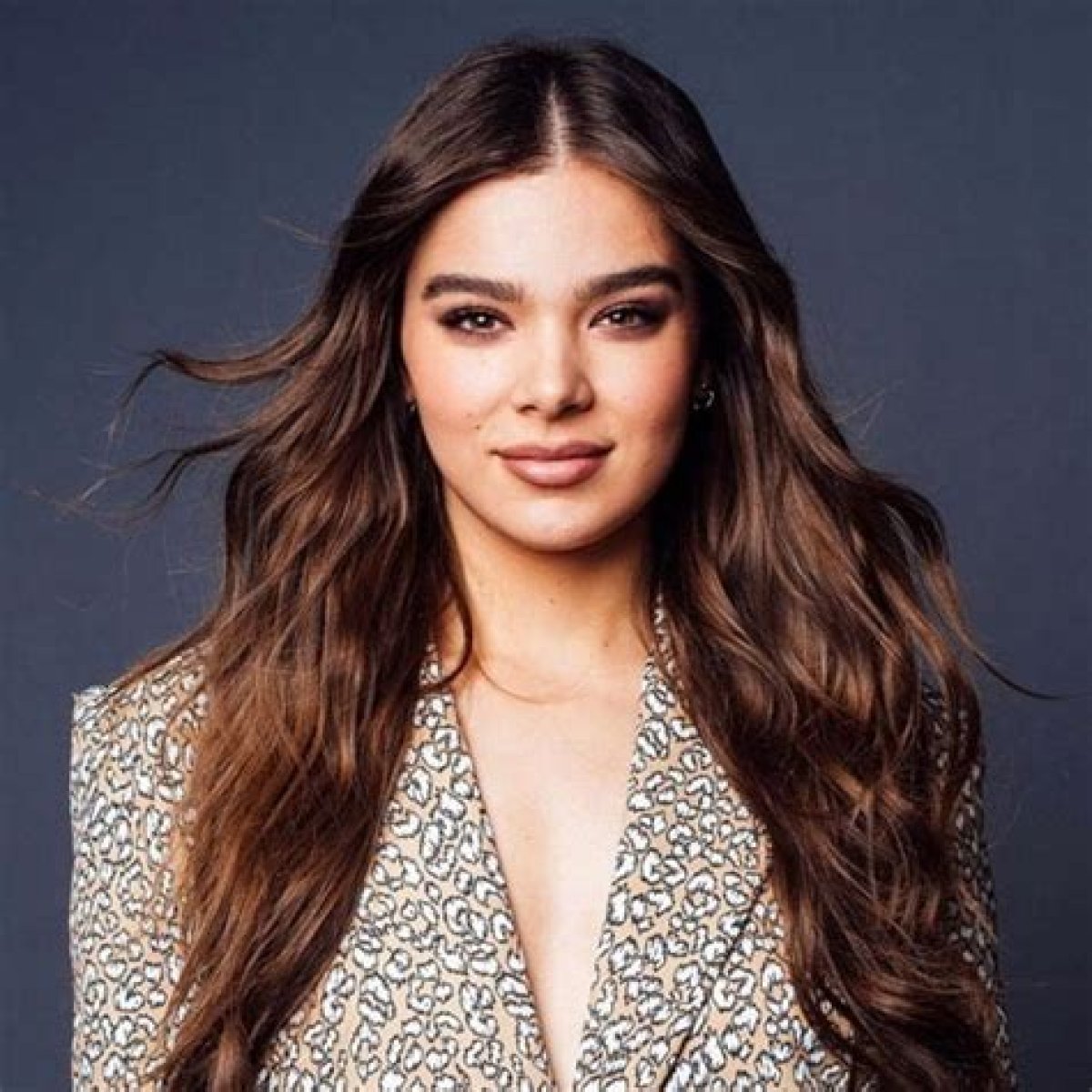 Hailee Steinfeld- Age, Net Worth, Height, Boyfriend, Nationality
